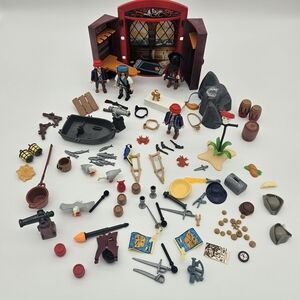 Playmobil Pirate Treasure Hunt Playset with Figures and Accessories